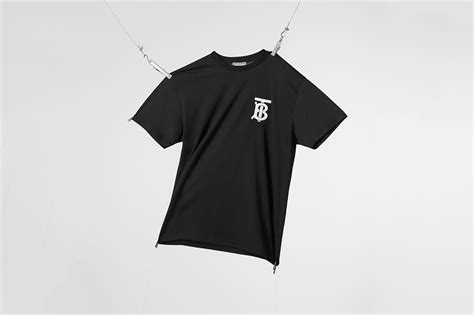 burberry white riccardo tisci black cotton oversize logo tee shirt|riccardo tisci Burberry shirt.